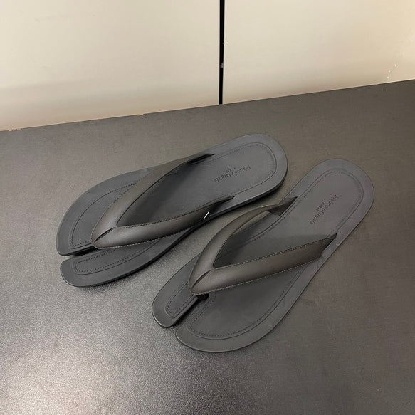 Traditional Japanese Tabi Toe Flip-flops Slippers