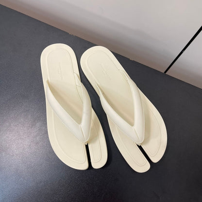 Traditional Japanese Tabi Toe Flip-flops Slippers