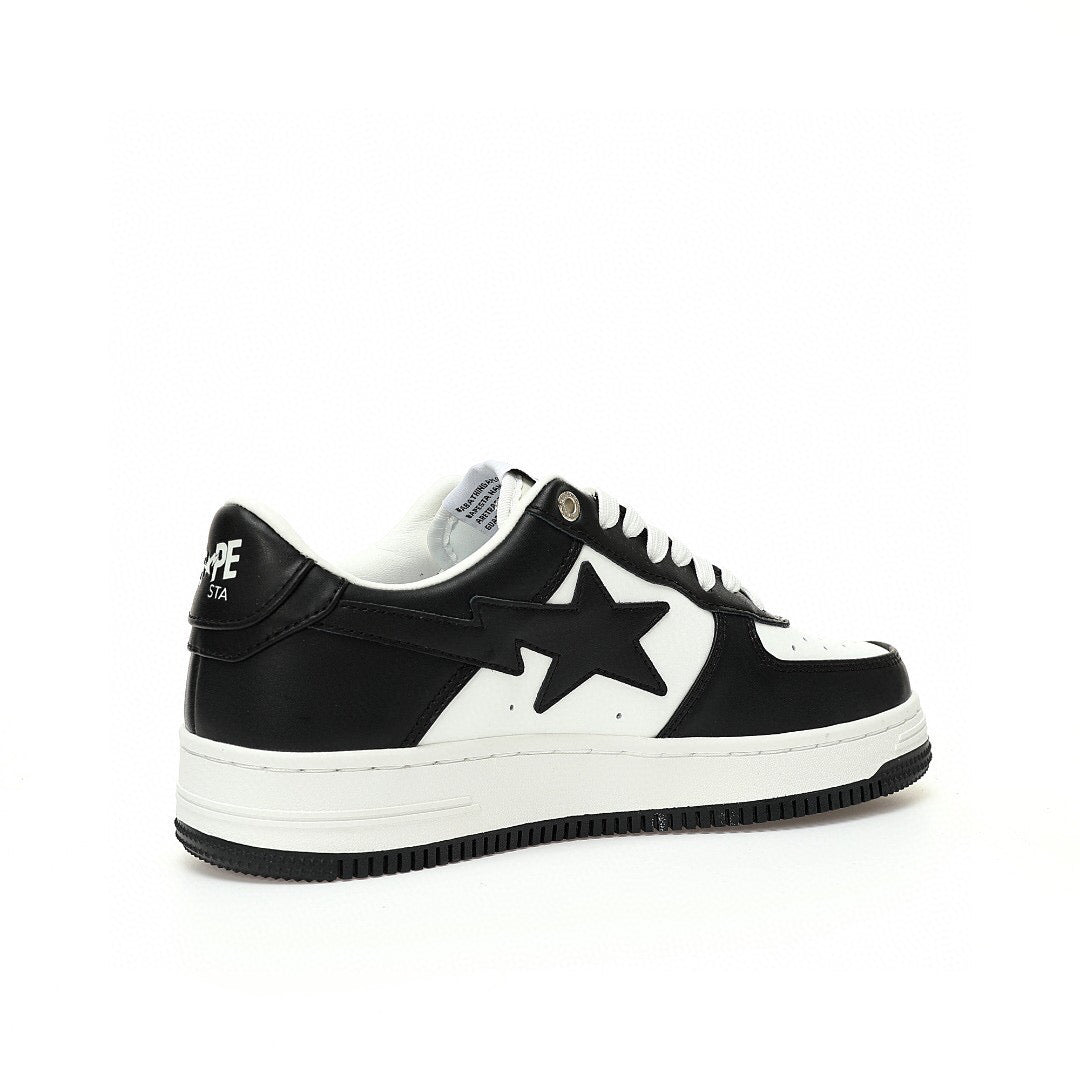 Low Men's Star #1 Leather Sneakers Black and White Full Size