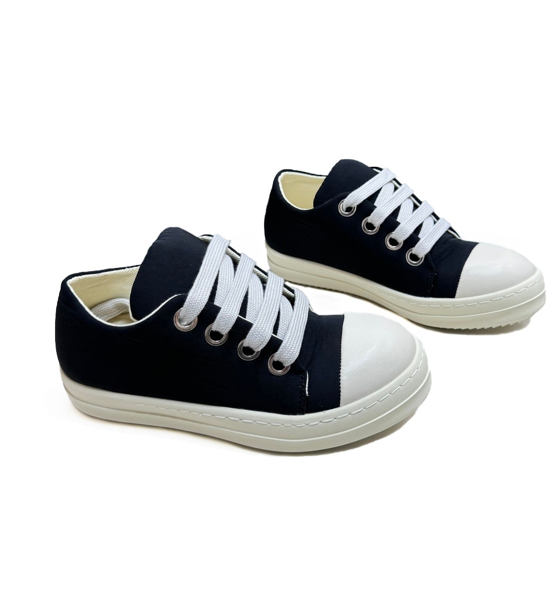 Women and Men's RO Jumbo Lace Padded Sneakers