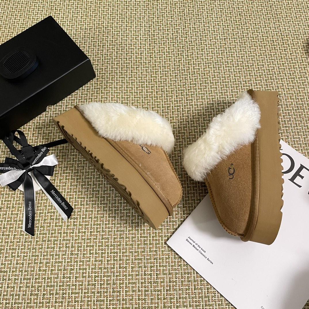 2024 Women's Disquette Suede Upper Slippers with Platform and Fur