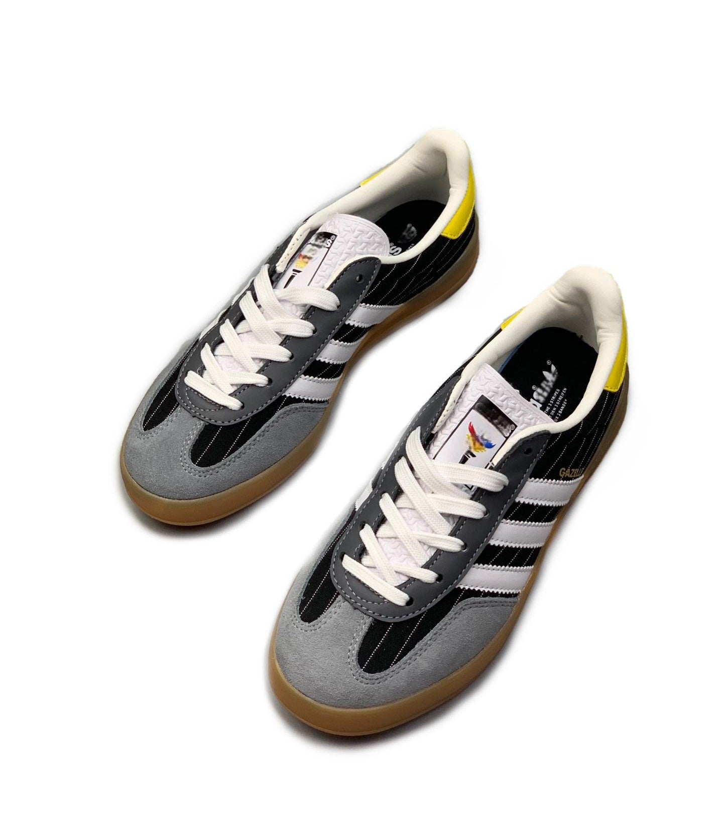 Women and Men's Originals Gazelle Indoor sneakers